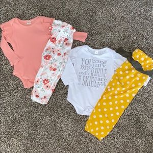 Babygirl outfits $4